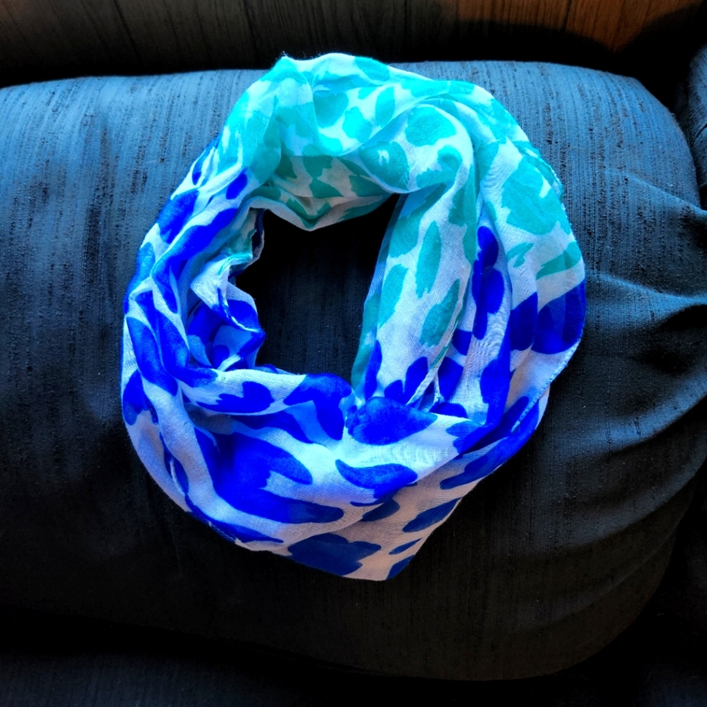 **Bundle 3 for $12** Infinity scarf Teal, White and Dark Blue Light Cotton